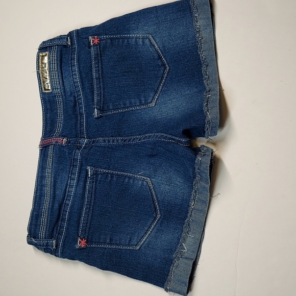 Tommy Bahama Girl's Size 8 Shorts Denim Jean Blue Rolled Hem Distressed - Picture 5 of 7